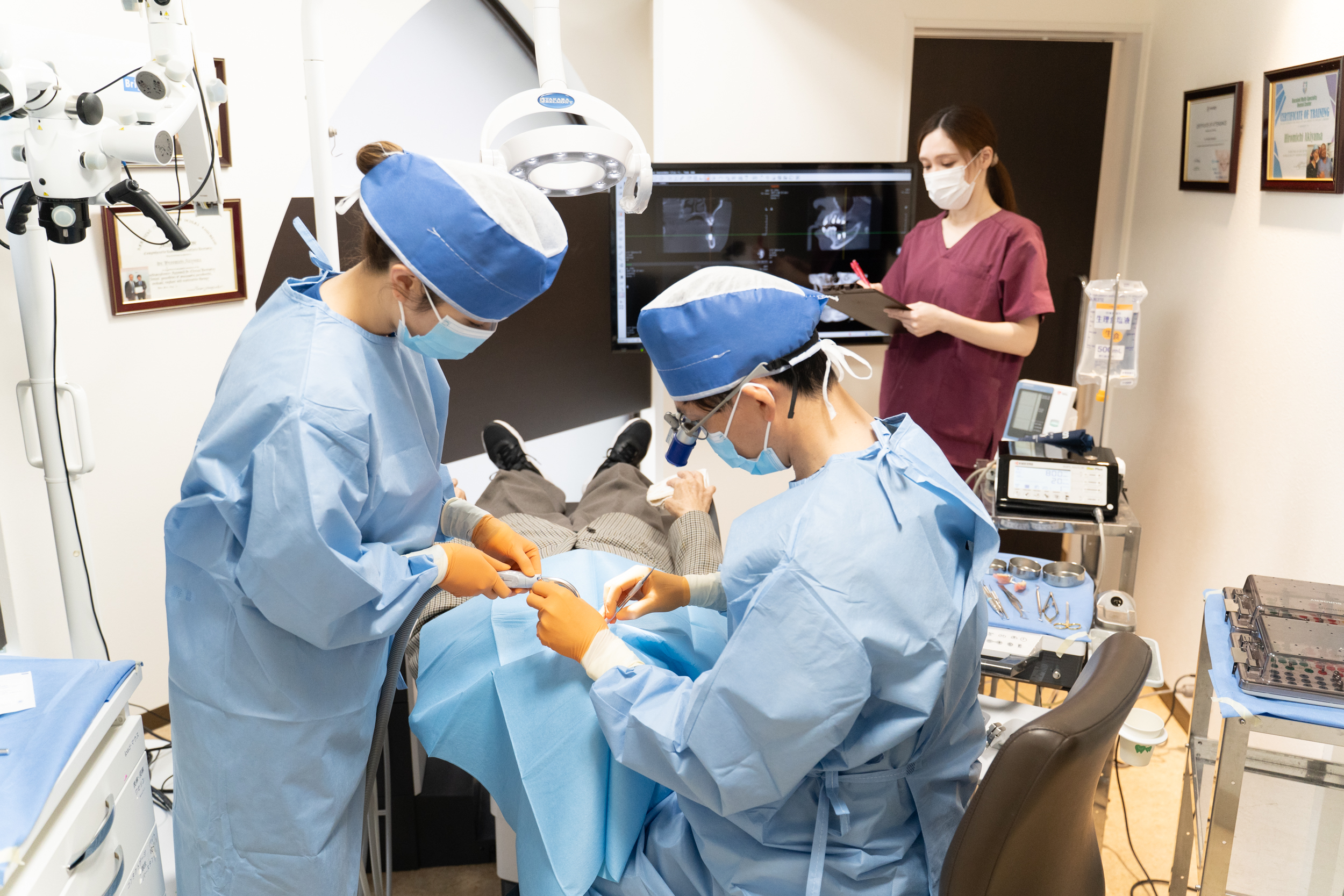 インプラントといえば！！患者様からの高い信頼度の御影歯科クリニックへ